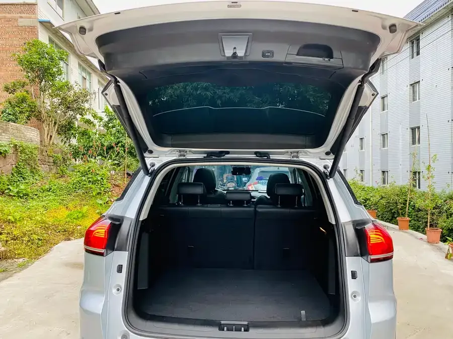 Geely Atlas Boyue 2022 Boyue X 1.8TD DCT smart model 2022 — миниатюра 5