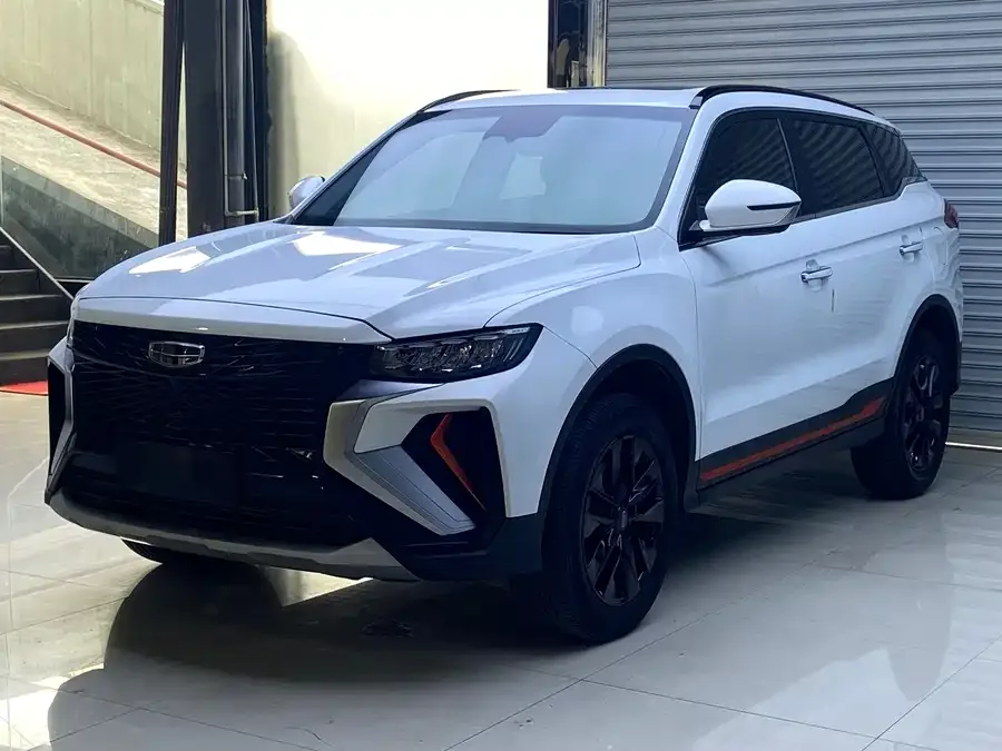 Geely Atlas Boyue 2022 Boyue X 1.8TD DCT Smart 2022 — фото 1, купить с доставкой в Москву