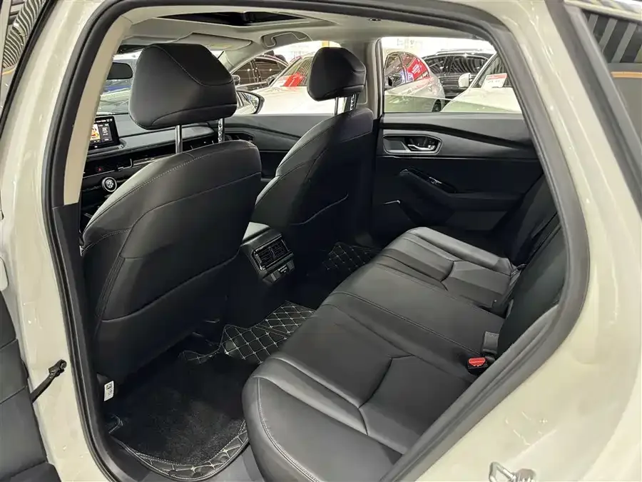 Honda Inspire Insignia 2024 260TURBO Elite Edition 2024 — миниатюра 4