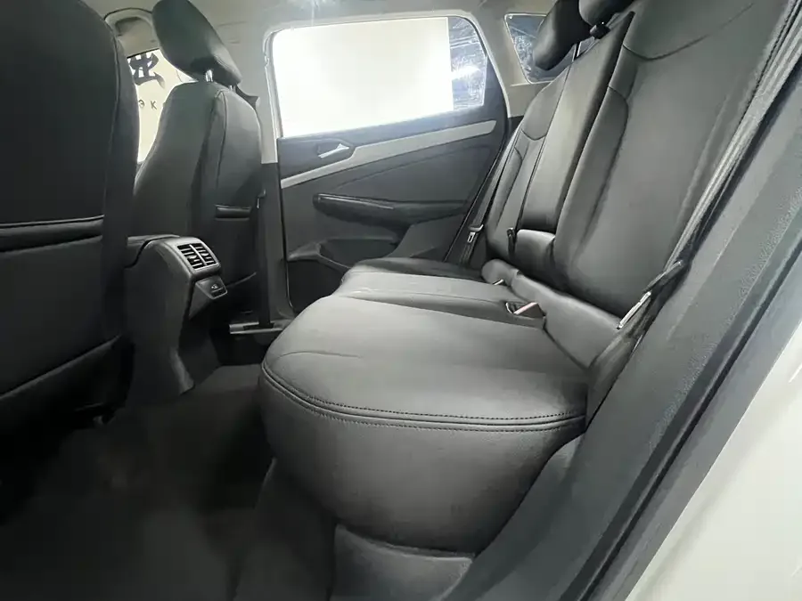 Jetta VS7 Jetta VS7 2023 280TSI automatic aggressive version 2023 — миниатюра 4