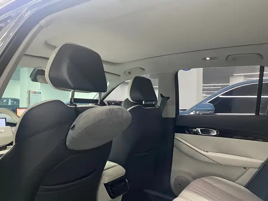 Geely Galaxy E5 Galaxy E5 2024 530km Long Range Edition 2025 — миниатюра 5