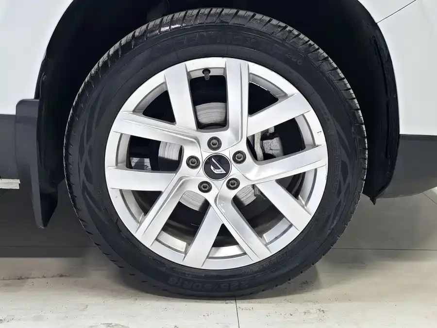 Jetta VS5 Jetta VS5 2022 280TSI Automatic Progressive Pro 2022 — миниатюра 2