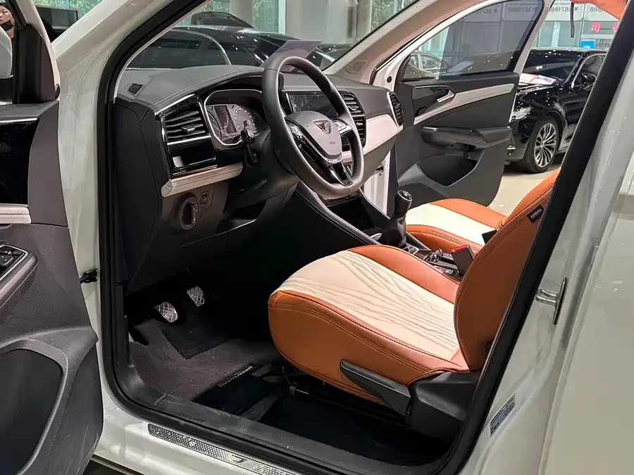 Jetta VS5 Jetta VS5 2024 280TSI Manual Pioneer Edition 2024 — миниатюра 3