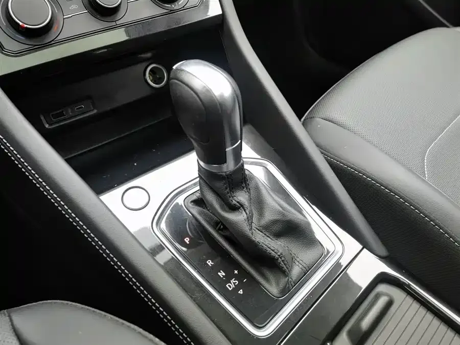 Jetta VS5 Jetta VS5 2023 280TSI Automatic Enjoyment Edition 2024 — миниатюра 4