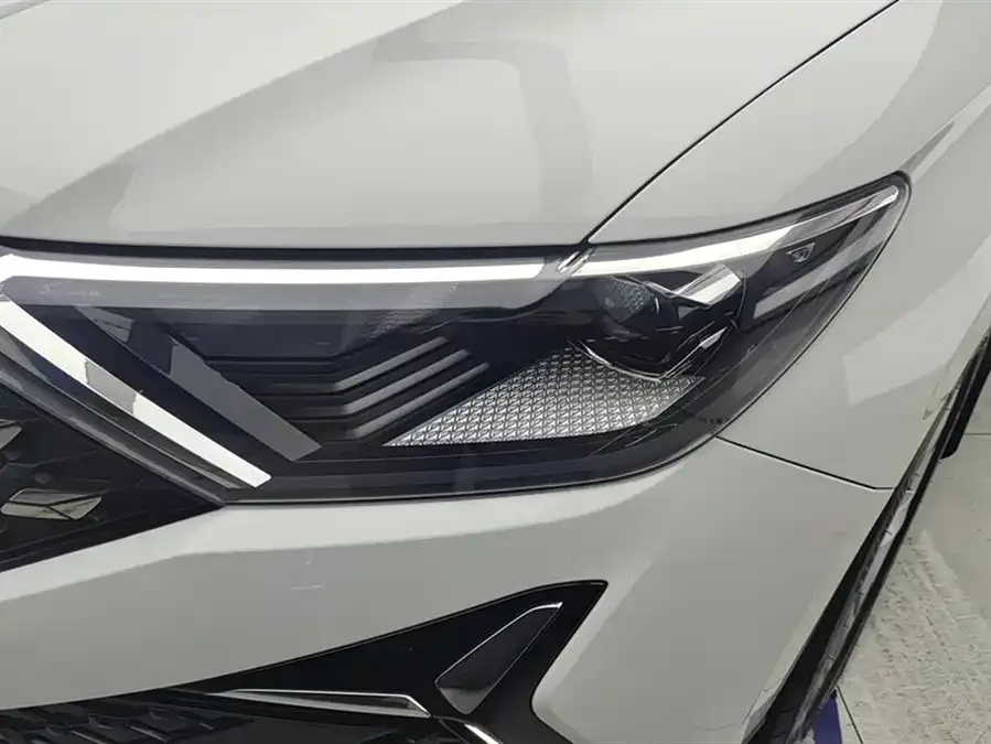 Jetta VS5 Jetta VS5 2023 280TSI Automatic Progressive Edition 2024 — миниатюра 2