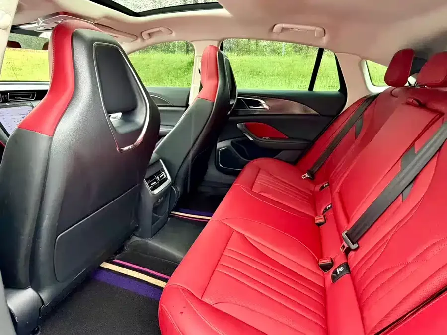 Hongqi H6 Hongqi H6 2025 2.0T American Edition 2025 — миниатюра 2