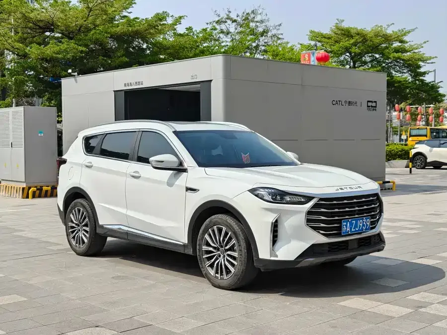 Jetour X70 PLUS JETOUR X70 PLUS 2023 1.5T CVT Ziqiang MAX 5-seater 2023 — миниатюра 5