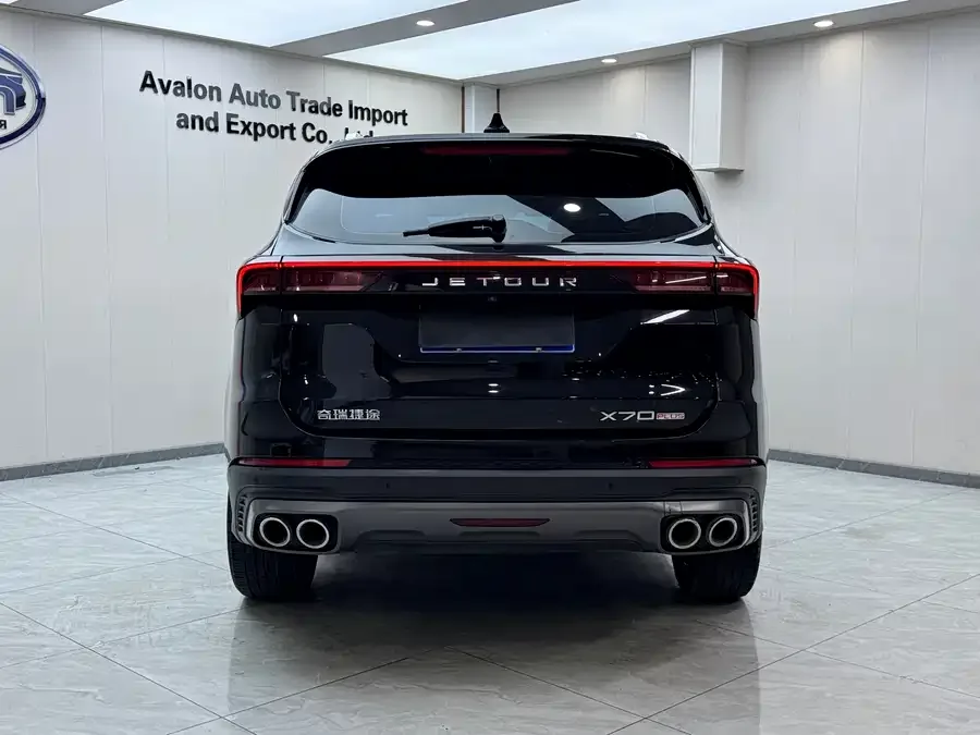 Jetour X70 PLUS JETOUR X70 PLUS 2023 1.5T DCT Brave PLUS 7-seater 2023 — миниатюра 2