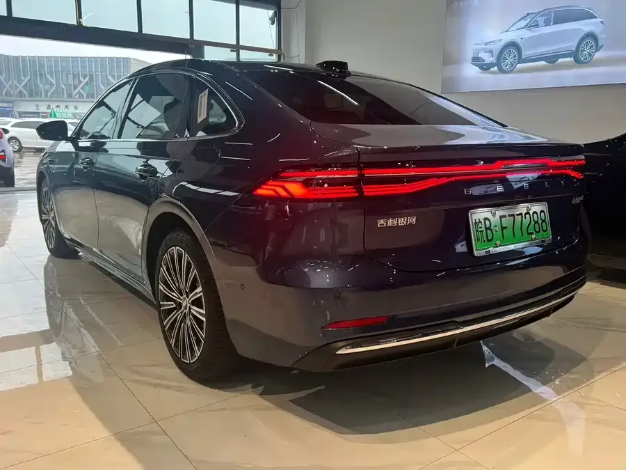 Geely Galaxy A7 Galaxy A7 2025 EM-i 150km Starship Edition 2025 — миниатюра 3