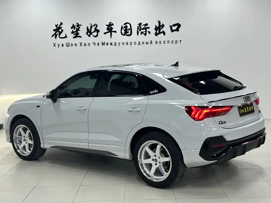 Audi Q3 Sportback 2022 35 TFSI Enterprising 2022 — миниатюра 2