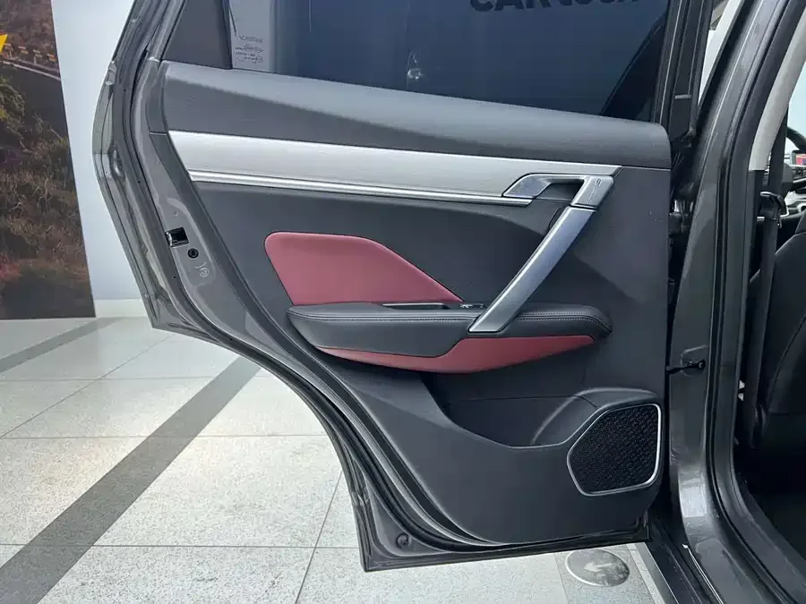 Geely Coolray SX11 Binyue 2021 1.4T DCT Platinum Edition 2023 — миниатюра 5