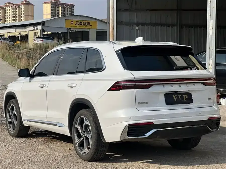 Geely Monjaro Xingyue L 2024 2.0TD High Power Automatic 2WD Yunqi Edition 2024 — миниатюра 4