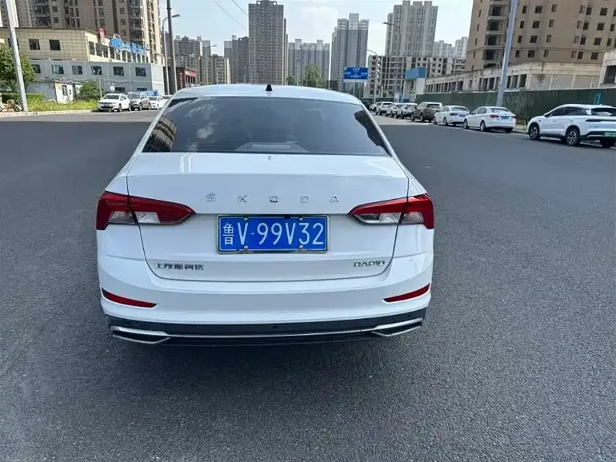 Skoda Rapid Xinrui 2022 1.5L Automatic Comfort Edition 2022 — миниатюра 5