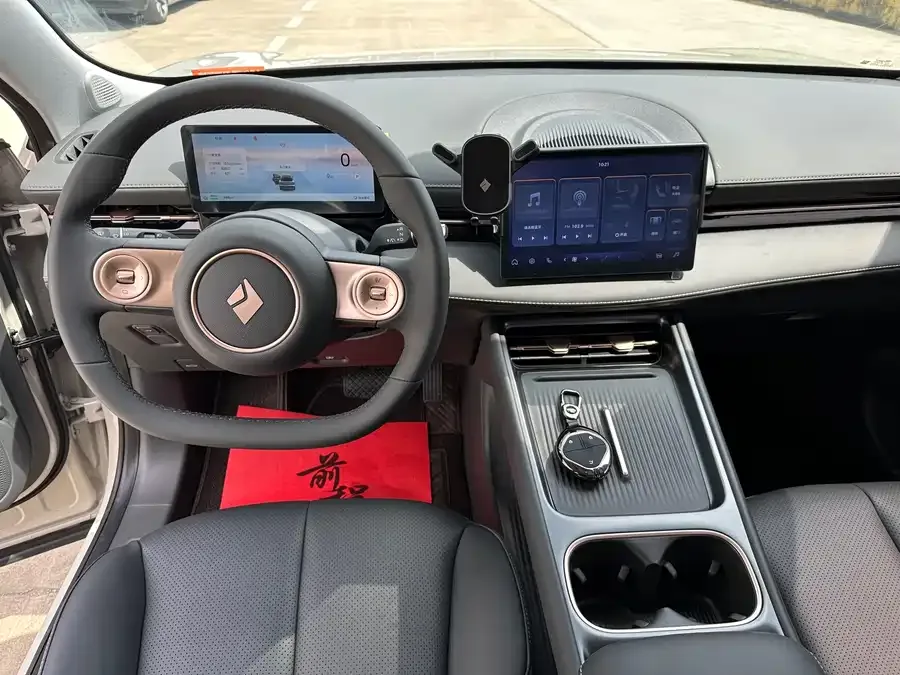 Baojun E6 Baojun E6 2026 500km Enjoy Edition 2026 — миниатюра 3