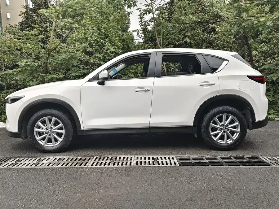 Mazda CX5 2022 2.0L Automatic 2WD Smart Edition 2023 — миниатюра 2
