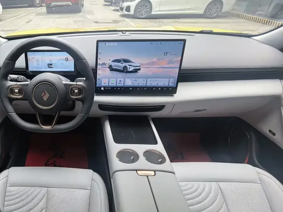 Baojun Enjoy the environment Baojun Enjoy 2025 plug-in hybrid 140km luxury version 2025 — миниатюра 2