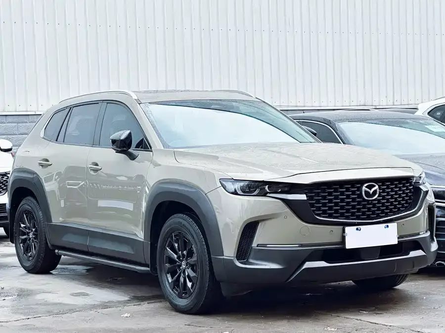 Mazda CX-50 Mazda CX-50 also available for 2023 2.0L Leading Edition 2024 — миниатюра 3