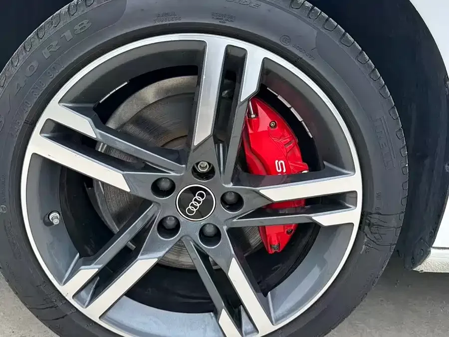 Audi a4 l 2022 40 TFSI luxury and dynamic model 2022 — миниатюра 5