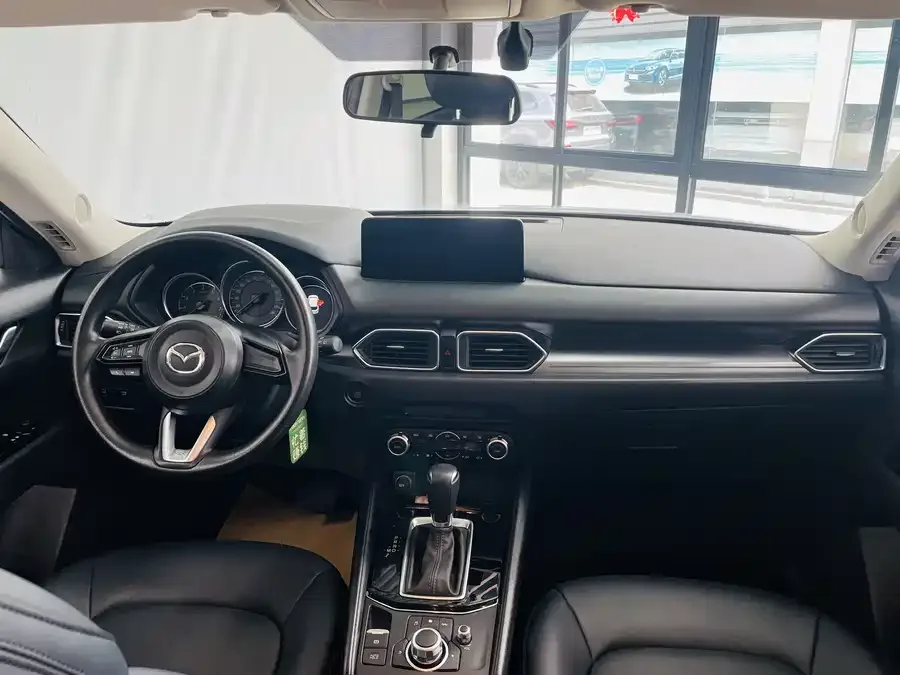 Mazda CX5 2024 2.0L automatic two-wheel drive comfort model 2024 — миниатюра 4