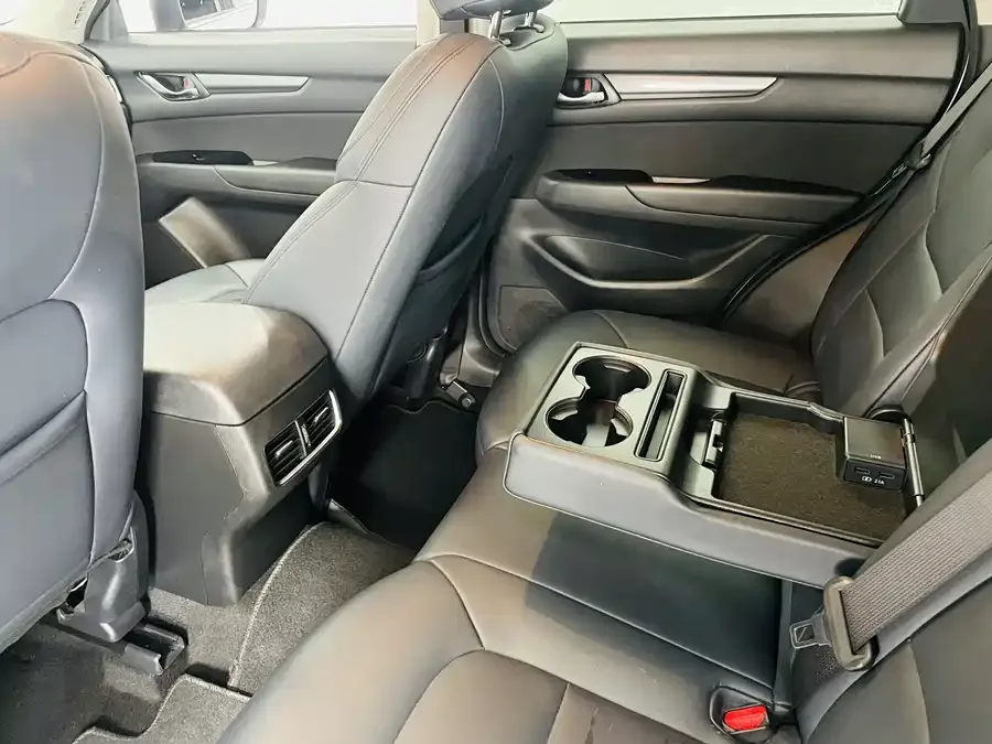 Mazda CX5 2024 2.0L automatic two-wheel drive comfort model 2024 — миниатюра 5