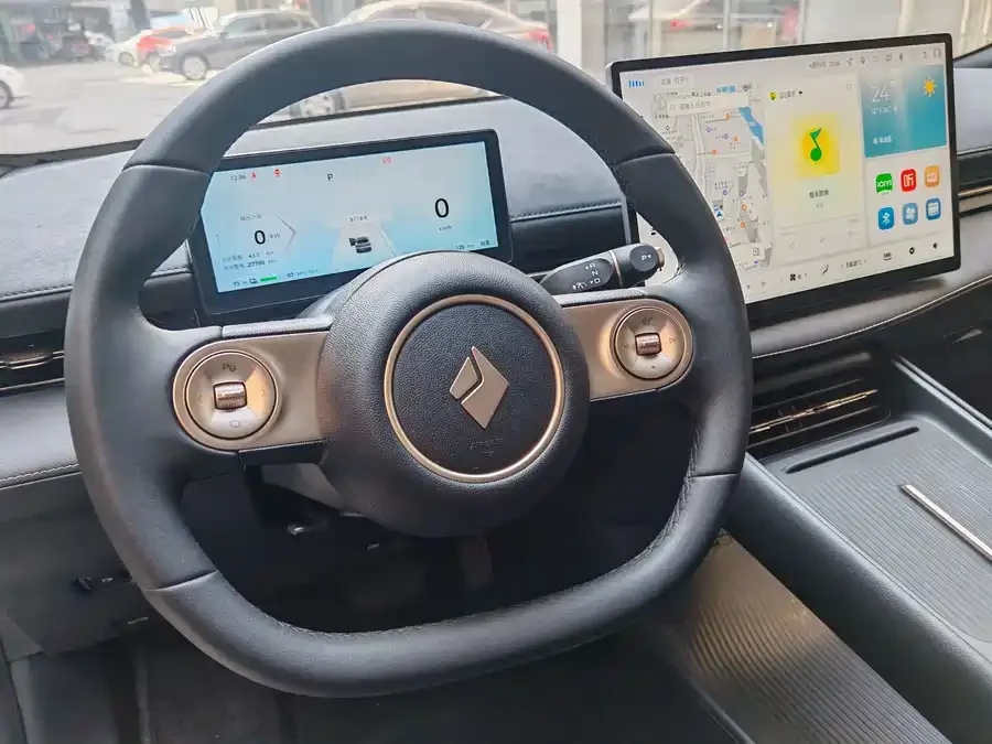 Baojun Sea of Clouds Baojun Yunhai 2024 140km plug-in hybrid version 2024 — миниатюра 2