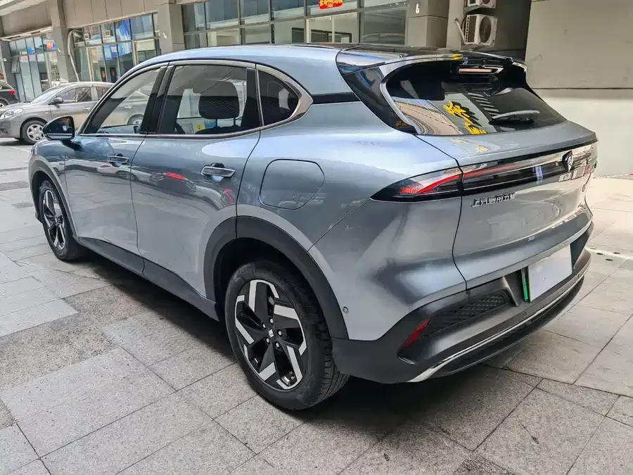 Baojun Sea of Clouds Baojun Yunhai 2024 140km plug-in hybrid version 2024 — миниатюра 4