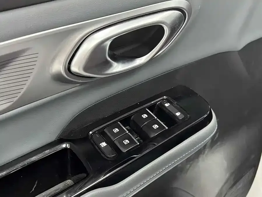 AION AION Y AION Y 2025 Plus 510 Enjoy Edition 58.4kWh 2025 — миниатюра 3