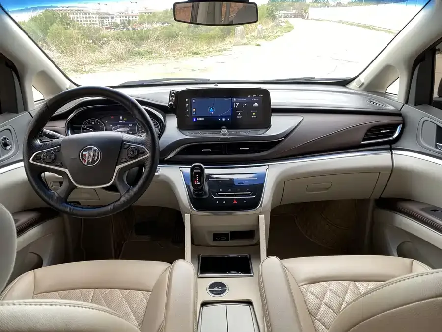Buick GL8 2023 Land Business Class Smart Edition 2023 — миниатюра 2