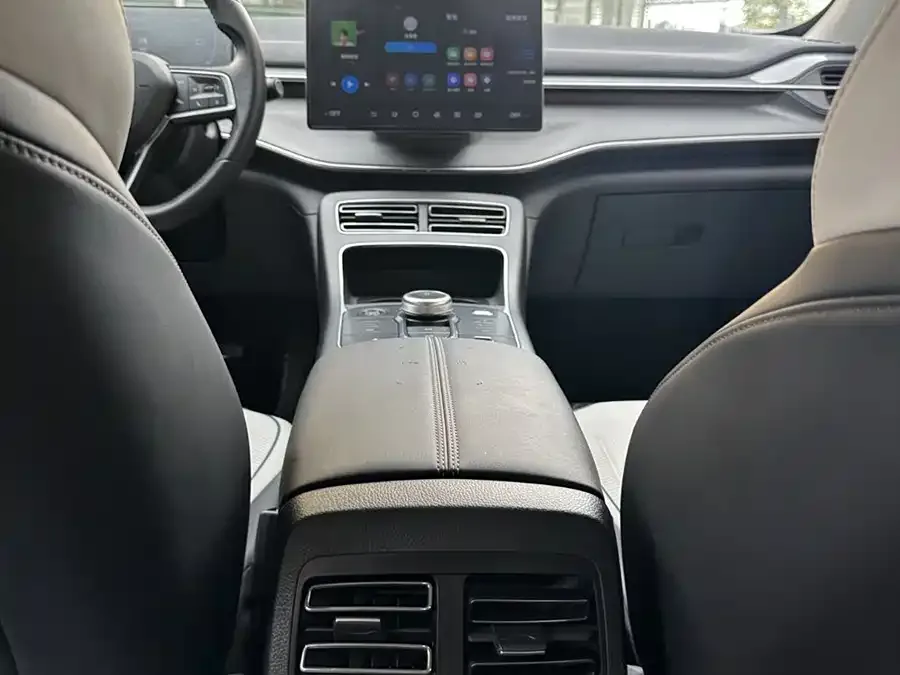 BYD destroyer 05 Destroyer 05 2024 Glory Edition DM-i 120KM Luxury 2024 — миниатюра 3
