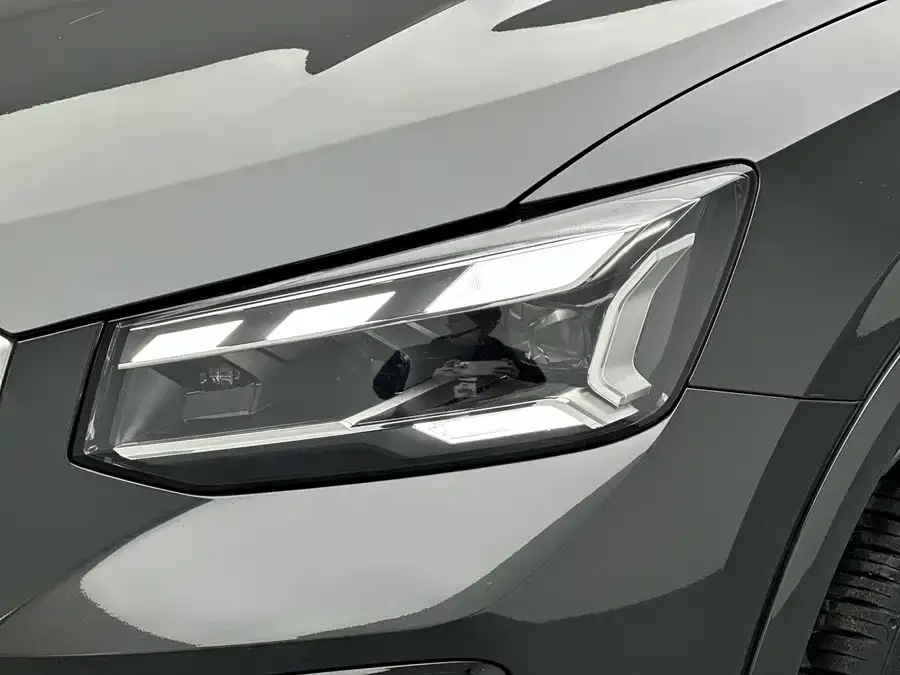 Audi Q2L 2023 35TFSI Stylish Dynamic Edition 2024 — миниатюра 5