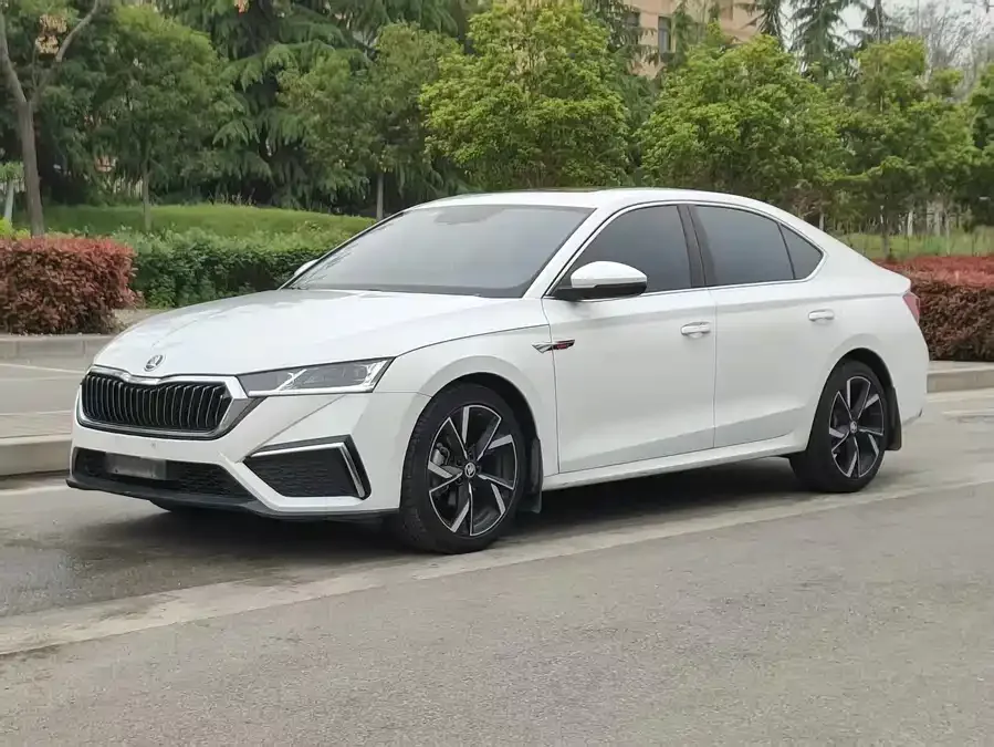 Skoda Octavia Octavia 2022 PRO TSI280 Premium Edition 2022 — фото 1, купить с доставкой в Москву