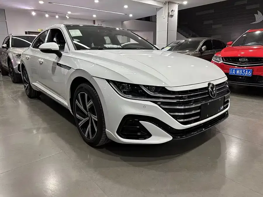 Volkswagen FAW- CC FAW-Volkswagen CC 2021 330TSI Launch Special Edition 2022 — миниатюра 3