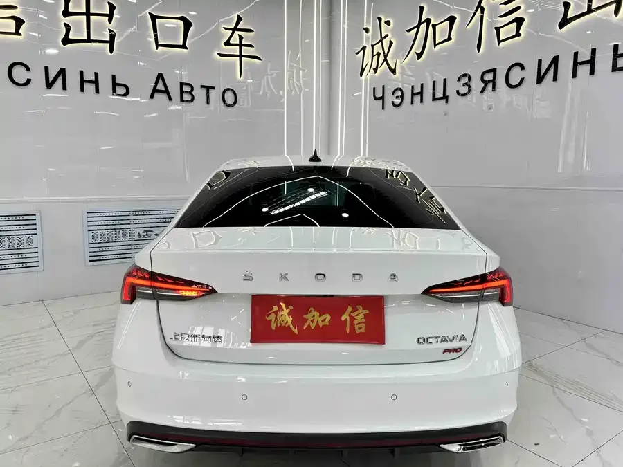 Skoda Octavia Octavia 2023 facelift PRO TSI280 Premium Edition 2024 — миниатюра 2
