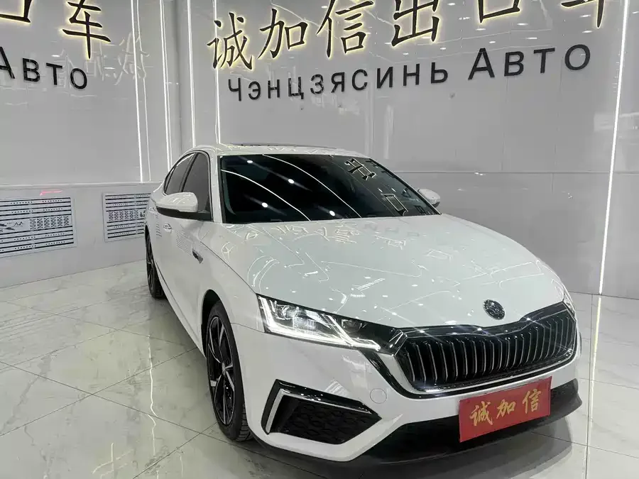Skoda Octavia Octavia 2023 facelift PRO TSI280 Premium Edition 2024 — миниатюра 3