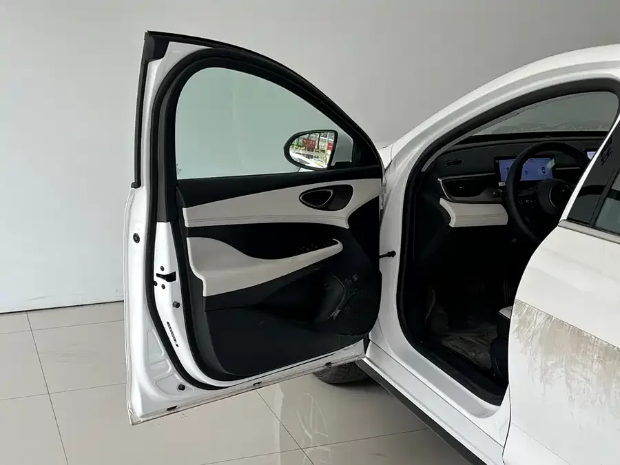 BYD seal 05 DM-i Seal 05 DM-i 2025 DM-i Intelligent Driving Edition 120KM Flagship Model 2025 — миниатюра 4