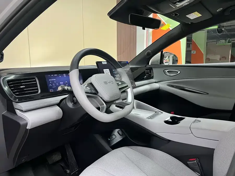 BYD Hiace 06 Hiace 06 2025 DM-i 205 Navigator Pro Edition 2026 — миниатюра 4