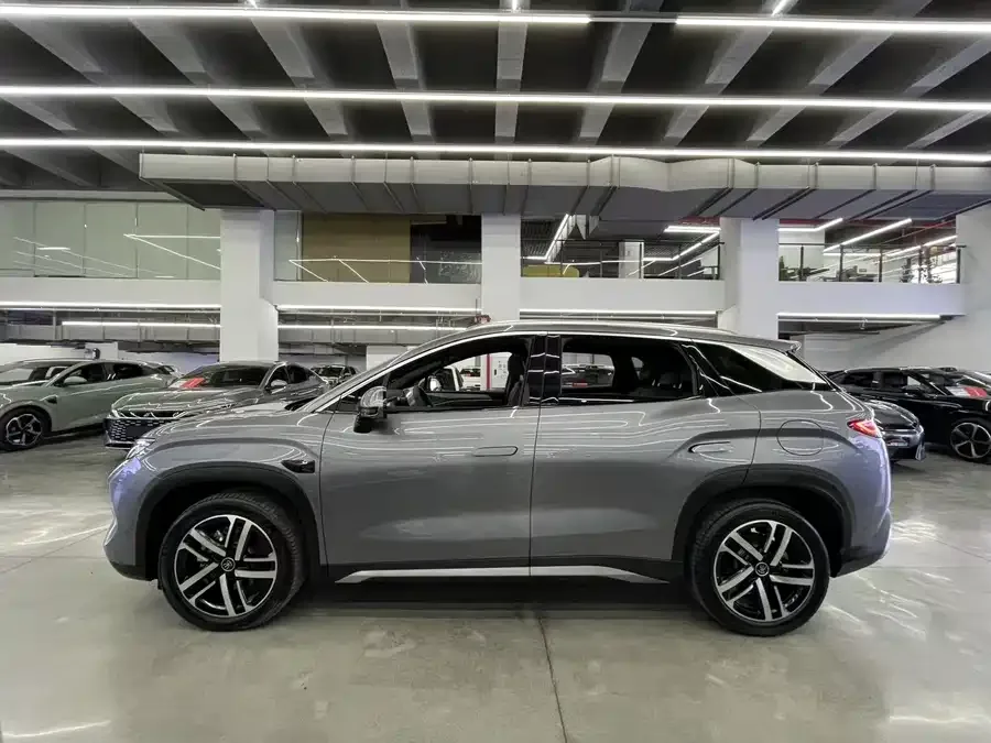 BYD Song L DM-i Song L DM-i 2025 Intelligent Driving Edition 112km Surpassing Edition 2025 — миниатюра 3