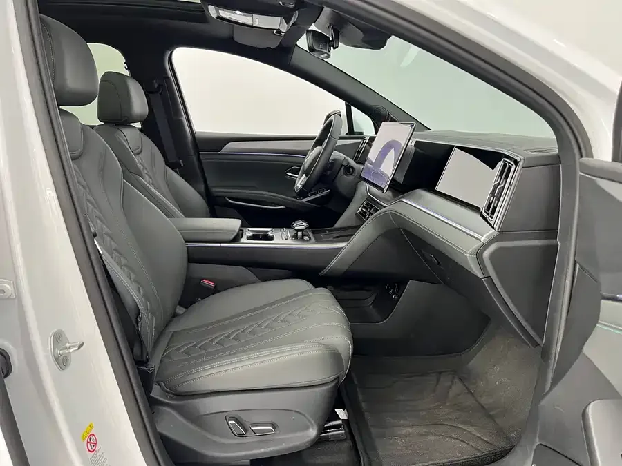 BYD Song L DM-i Song L DM-i 2025 Intelligent Driving Edition 160km Beyond Edition 2025 — миниатюра 5