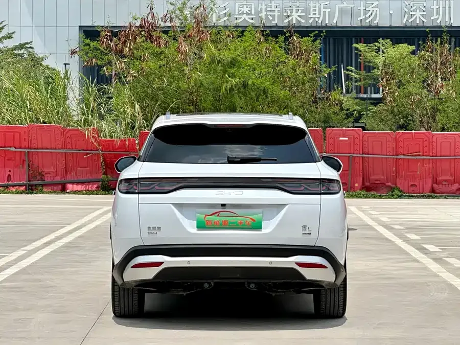 BYD Song L DM-i Song L DM-i 2025 Intelligent Driving Edition 112km Leading Model 2025 — миниатюра 2