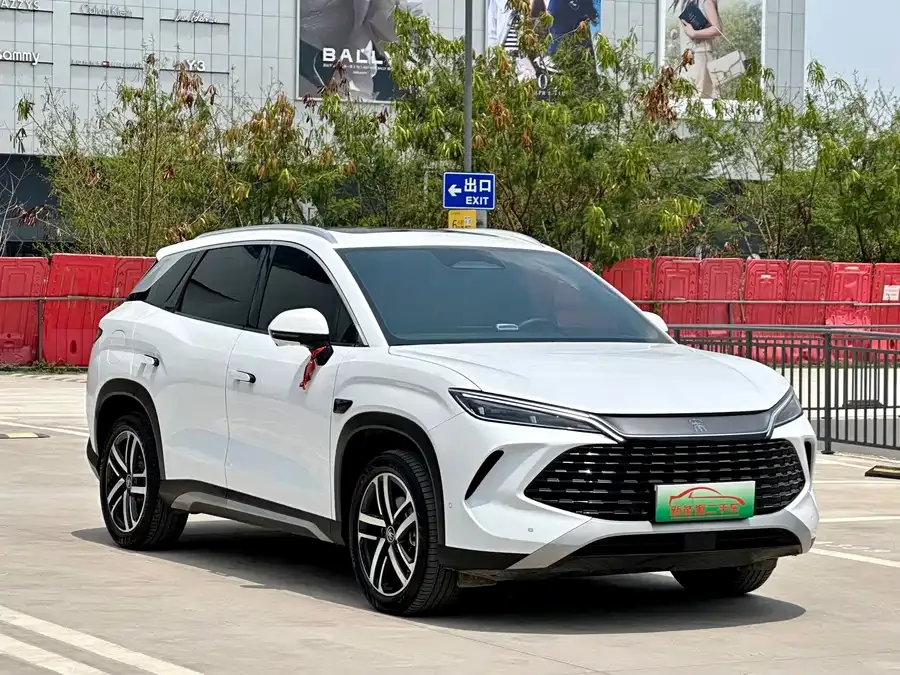 BYD Song L DM-i Song L DM-i 2025 Intelligent Driving Edition 112km Leading Model 2025 — миниатюра 3