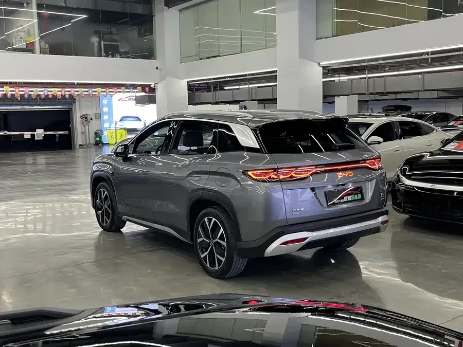 BYD Song L DM-i Song L DM-i 2025 Intelligent Driving Edition 160km Beyond Edition 2025 — миниатюра 3