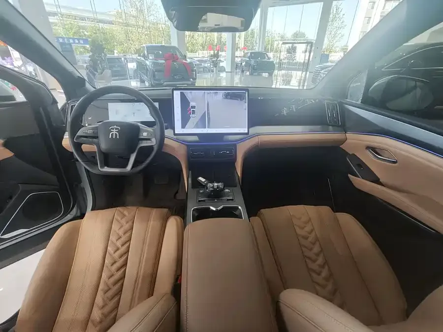 BYD Song L DM-i Song L DM-i 2025 Intelligent Driving Edition 160km Beyond Edition 2025 — миниатюра 2