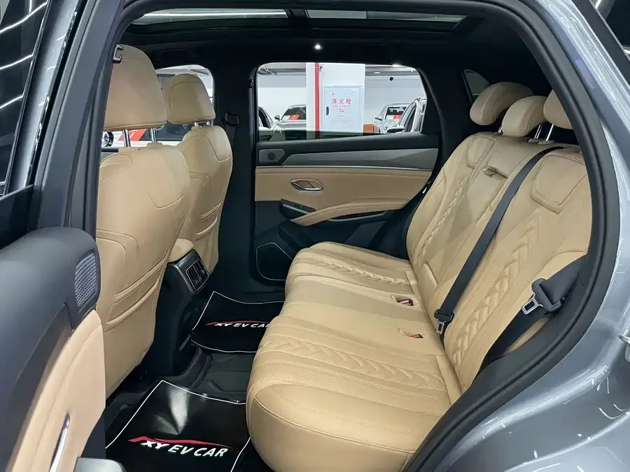 BYD Song L DM-i Song L DM-i 2025 Intelligent Driving Edition 160km Beyond Edition 2025 — миниатюра 5