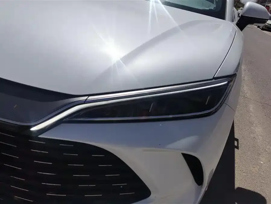BYD Song L DM-i Song L DM-i 2024 160km Excellence Edition 2025 — миниатюра 2