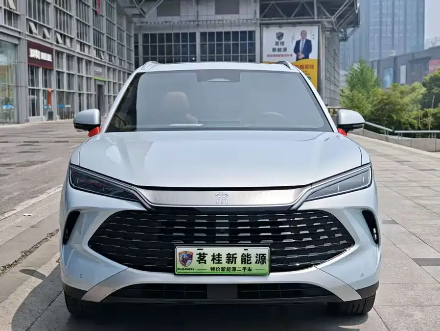 BYD Song L DM-i Song L DM-i 2024 112km Surpassing Edition 2025 — миниатюра 5