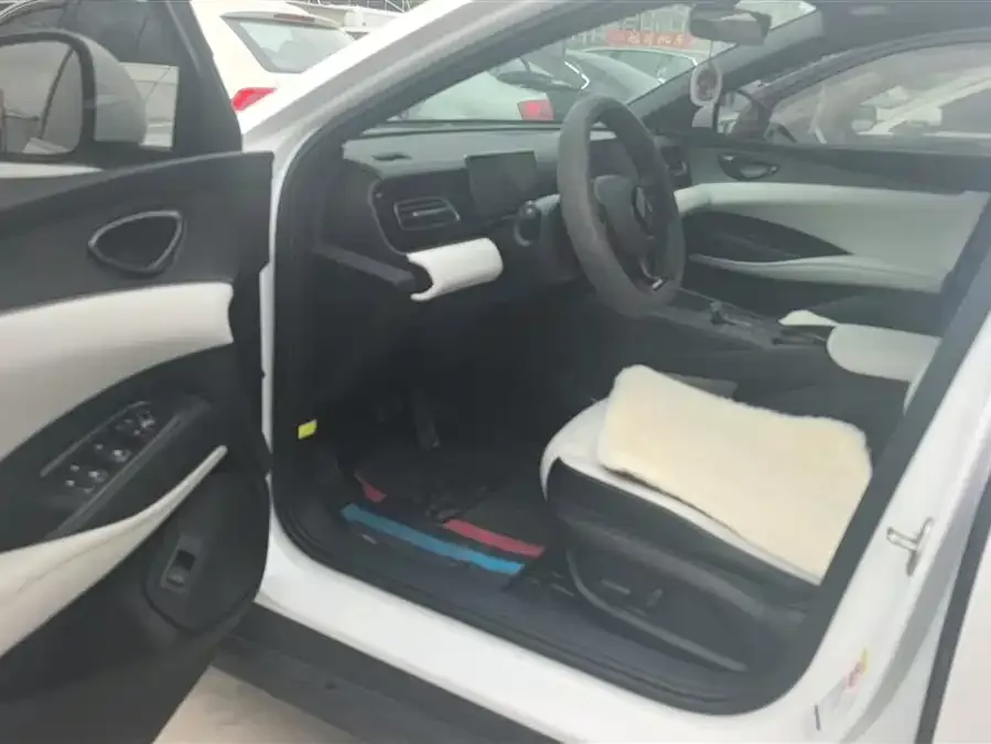 BYD Seal 06 Seal 06 2024 DM-i 120KM Premium Edition 2024 — миниатюра 3