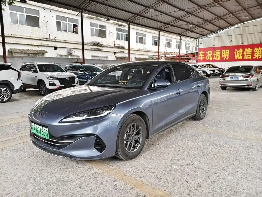 BYD Seal 06 Seal 06 2024 DM-i 80KM Luxury 2025 — фото 1, купить с доставкой в Москву