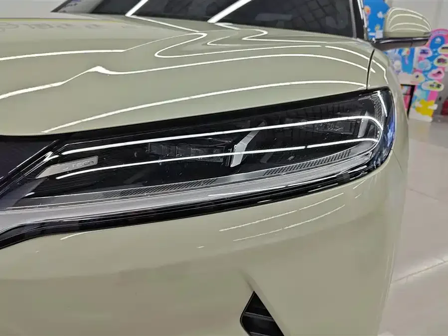 BYD Yuan UP Yuan UP 2024 401KM Leading Model 2025 — миниатюра 2