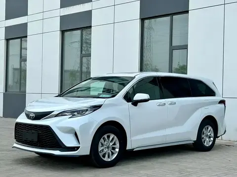 Toyota Granvia 2026 купить в Москве