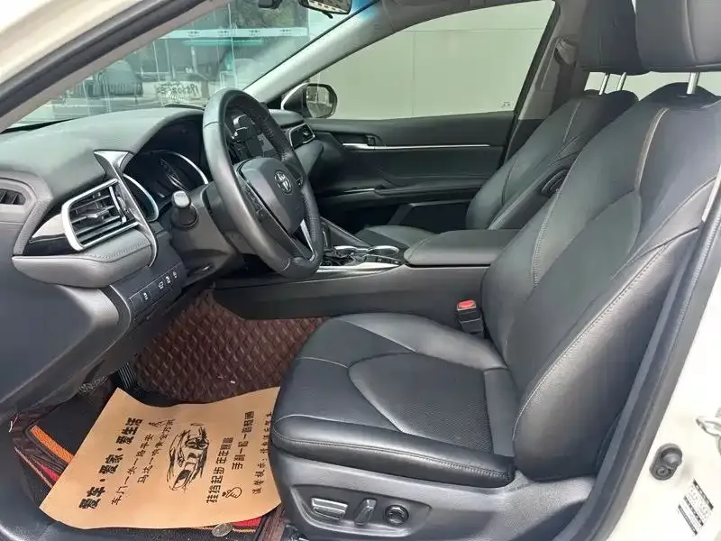 Toyota Camry Camry 2022 2.0GVP Leading Edition 2023 — миниатюра 2